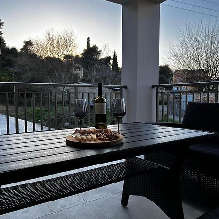 Giannel Luxury Apartment 1 Kastania  ภายนอก รูปภาพ