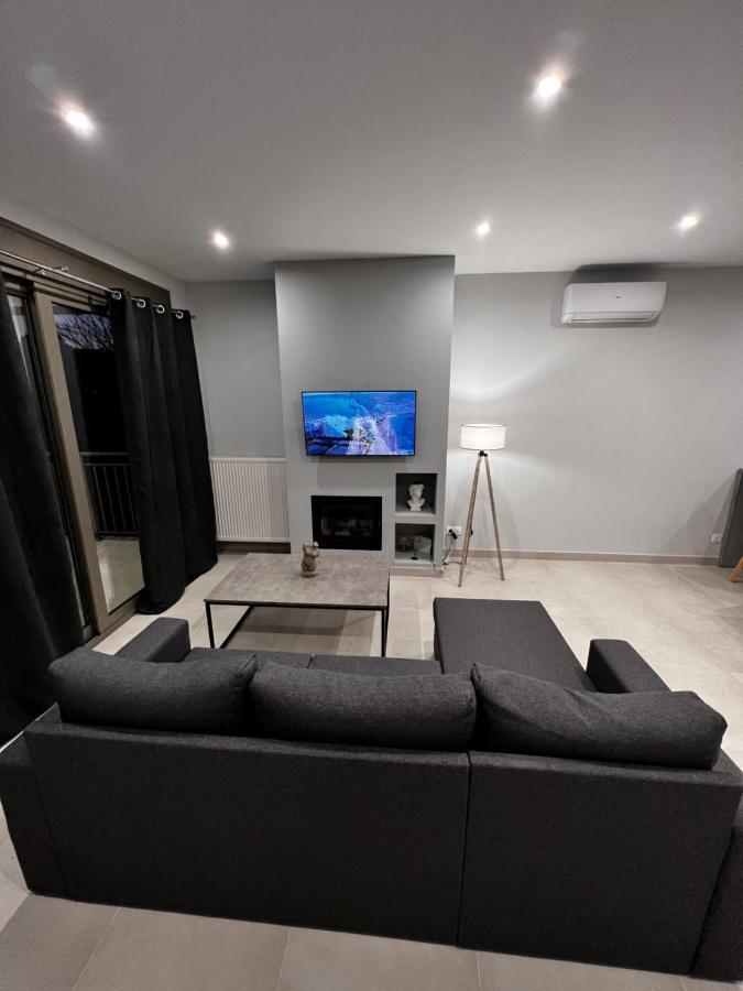 Giannel Luxury Apartment 1 Kastania  ภายนอก รูปภาพ