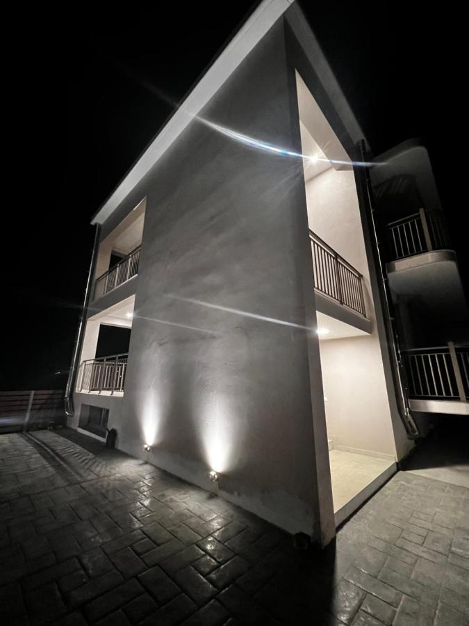 Giannel Luxury Apartment 1 Kastania  ภายนอก รูปภาพ