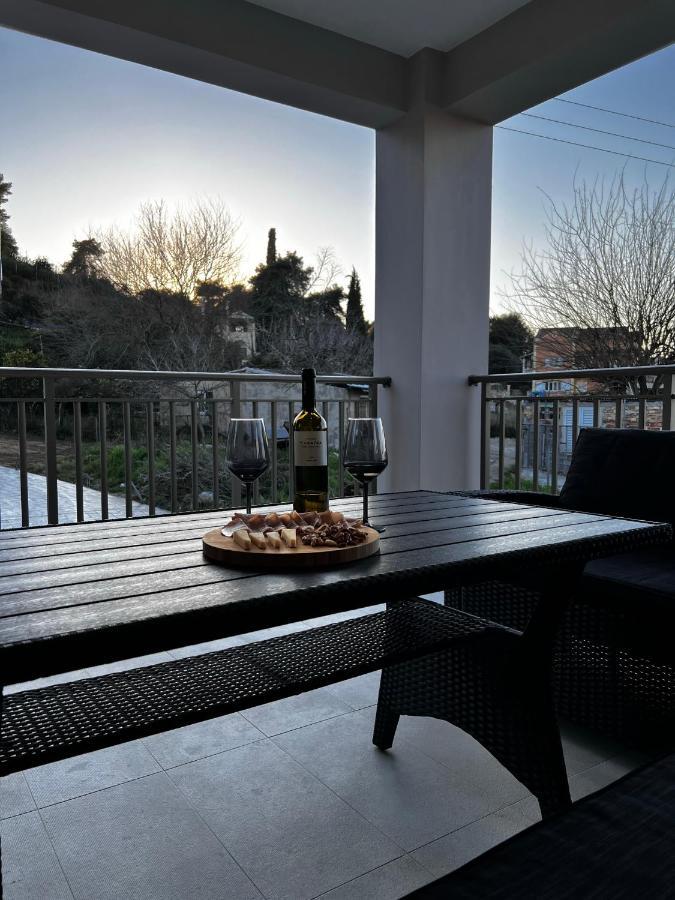 Giannel Luxury Apartment 1 Kastania  ภายนอก รูปภาพ