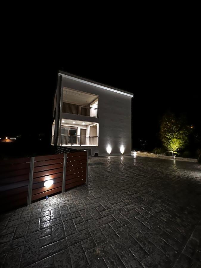 Giannel Luxury Apartment 1 Kastania  ภายนอก รูปภาพ
