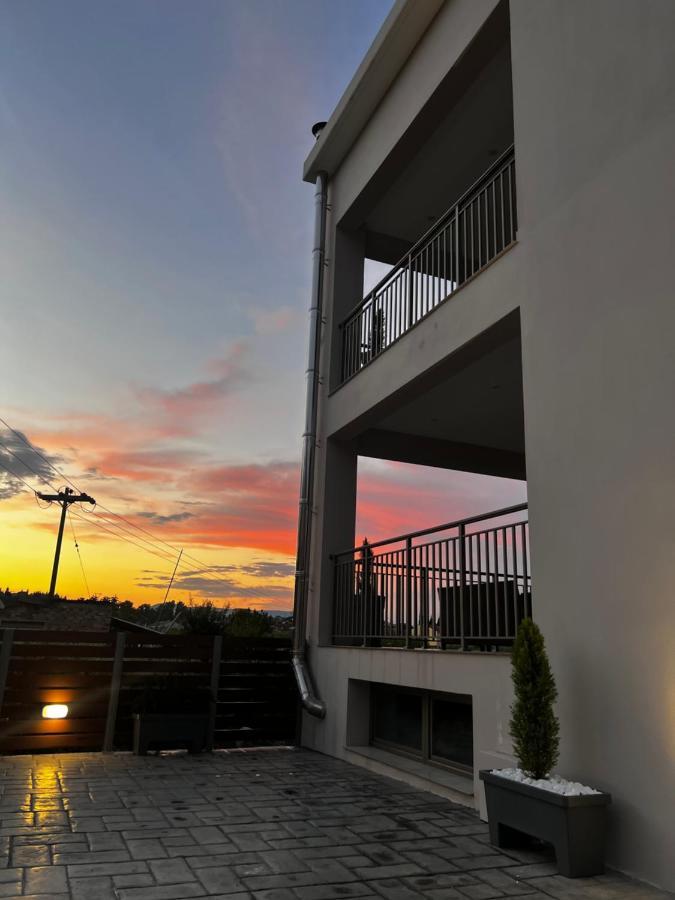 Giannel Luxury Apartment 1 Kastania  ภายนอก รูปภาพ